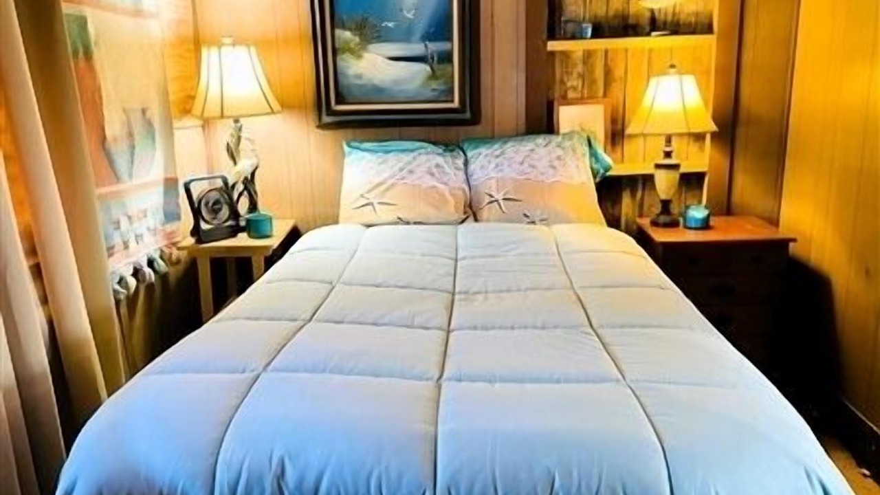 Photo of Bedroom in Port Mansfield