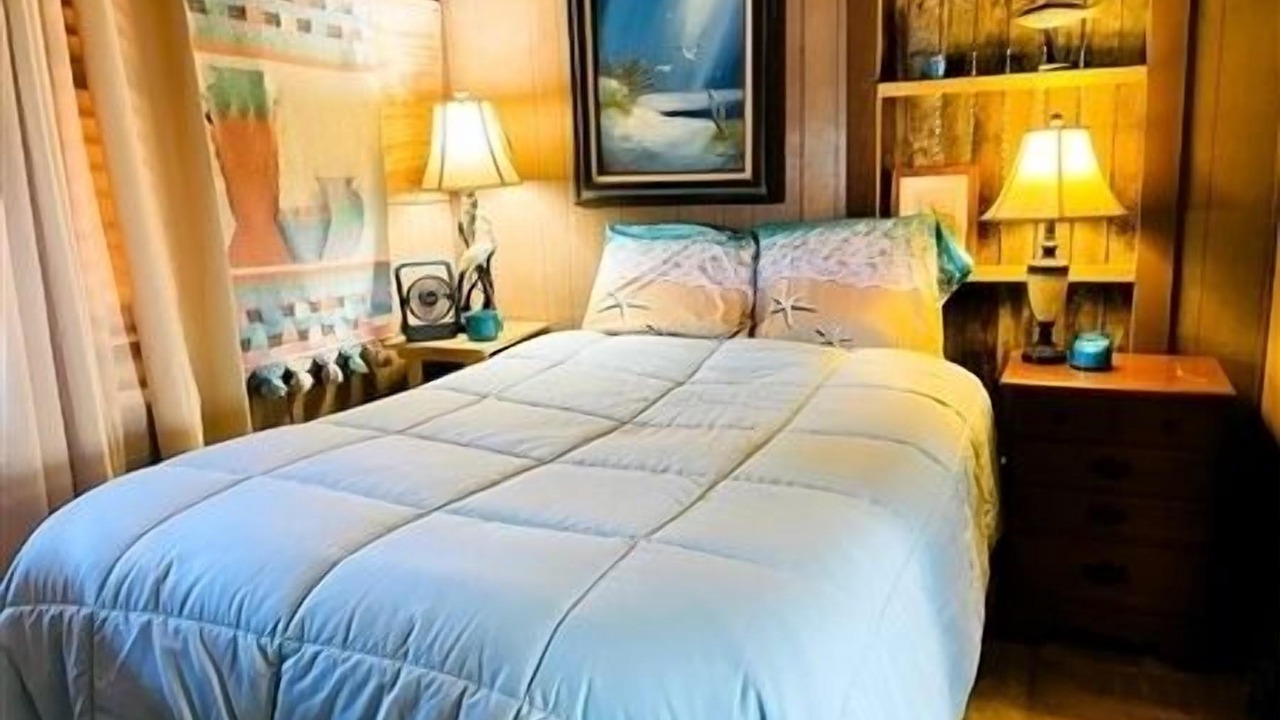 Photo of Bedroom in Port Mansfield