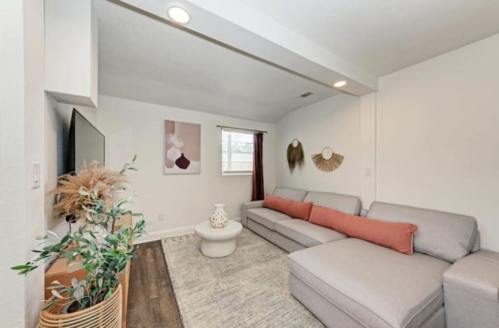 Photo of Livingroom in Sun Bay South
