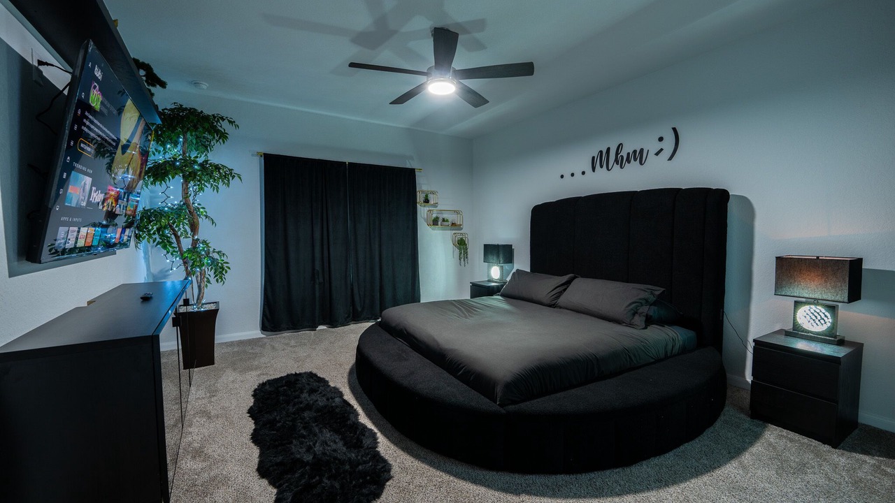 Photo of Bedroom in Medina Valley