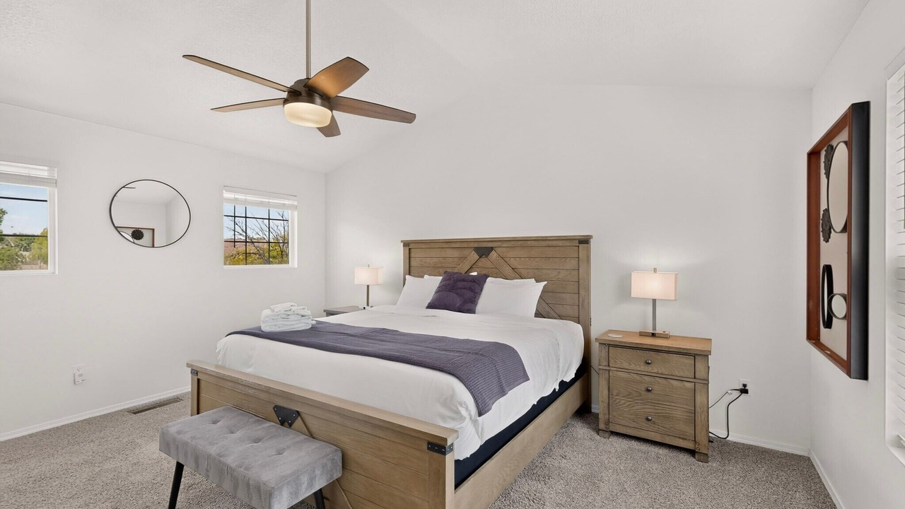 Photo of Bedroom in Tres Placitas