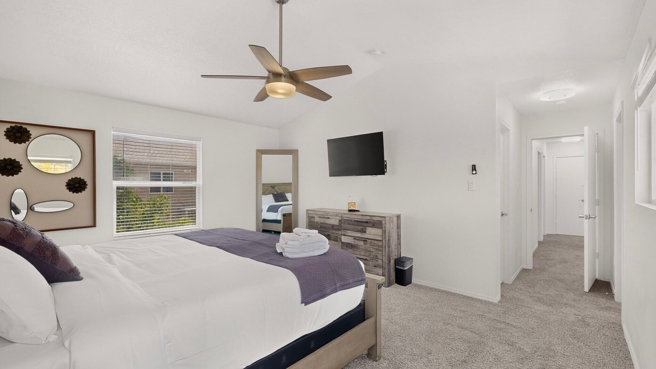 Photo of Bedroom in Tres Placitas