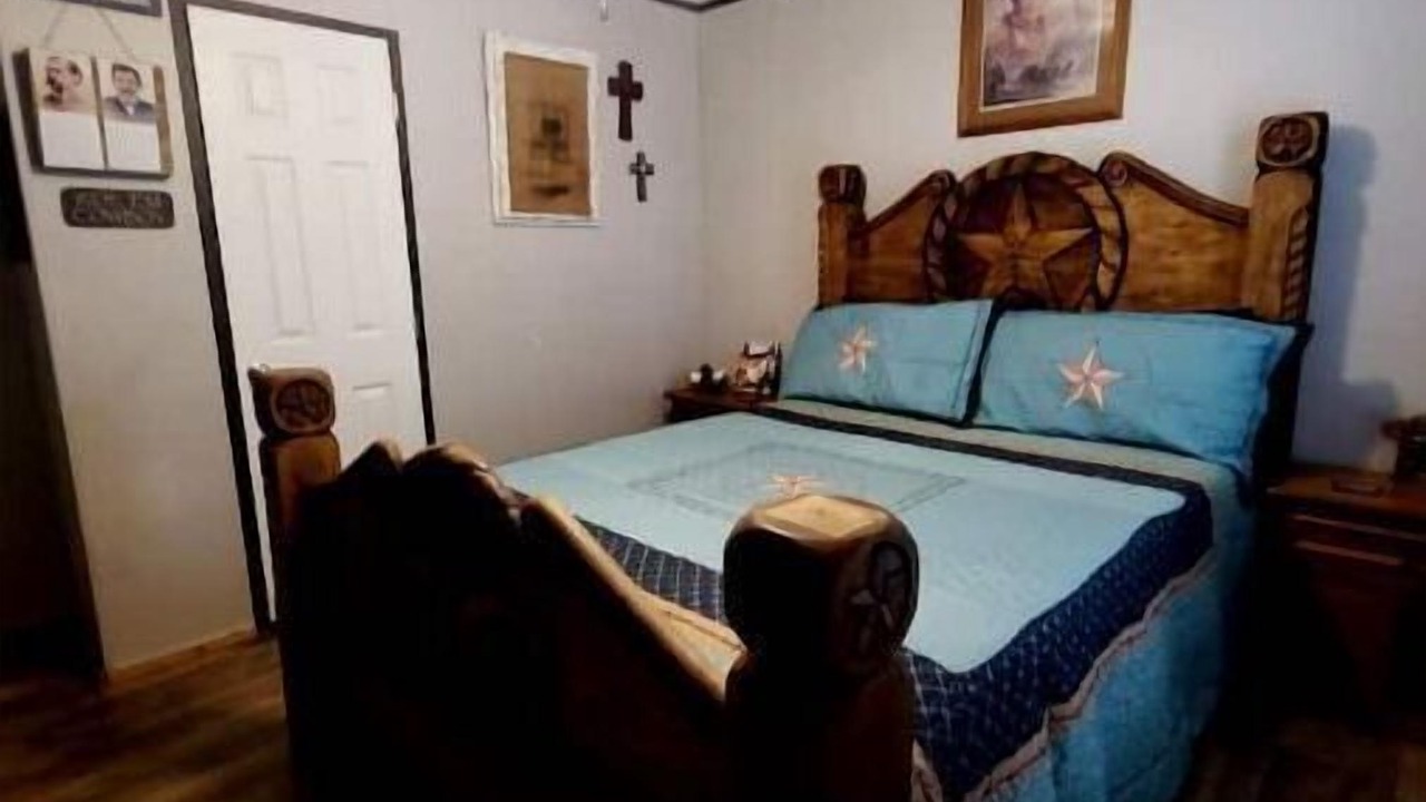 Photo of Bedroom in Denison