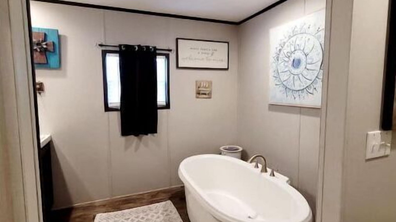 Photo of Bathroom in Denison