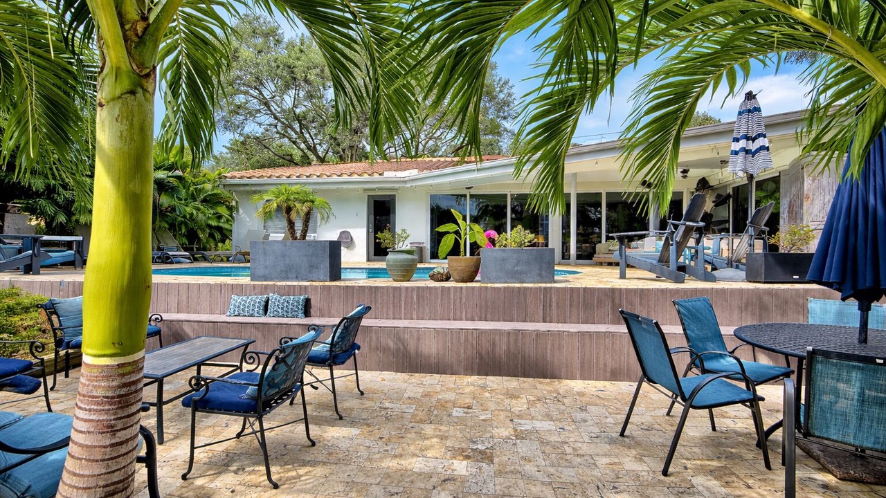 Photo of Outdoor in Wilton Manors