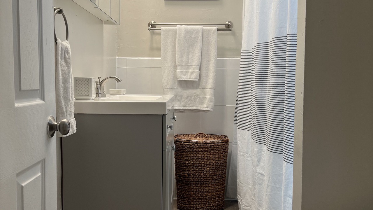 Photo of Bathroom in Royal Poinciana