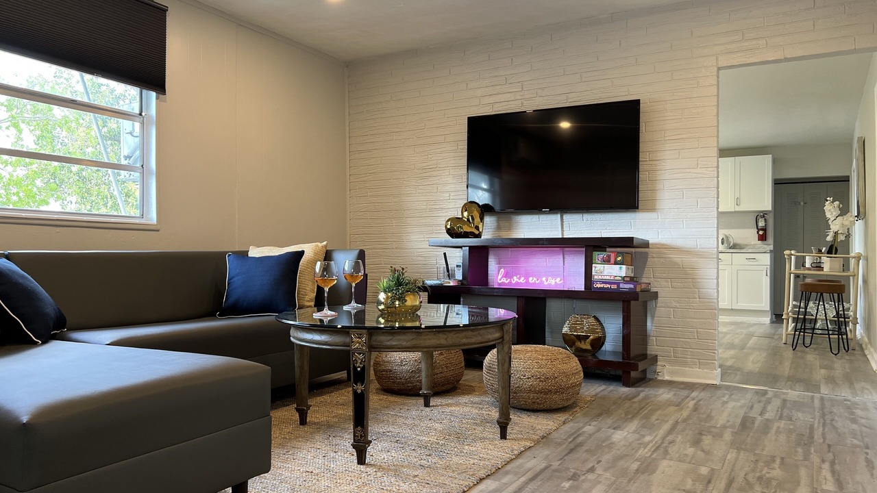 Photo of Bedroom in Royal Poinciana