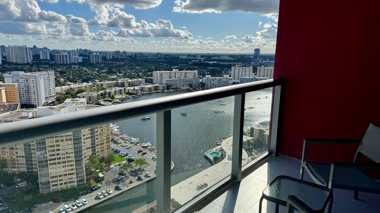 Photo of Outdoor in Hallandale Beach