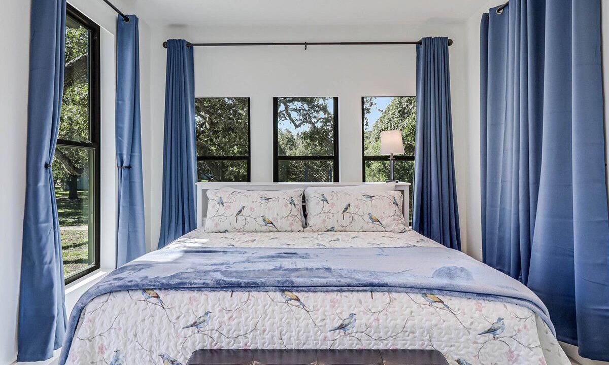 Photo of Bedroom in Rockport