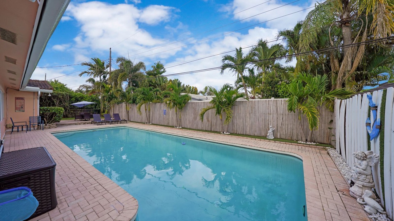 Photo of Outdoor in Coral Ridge Isles