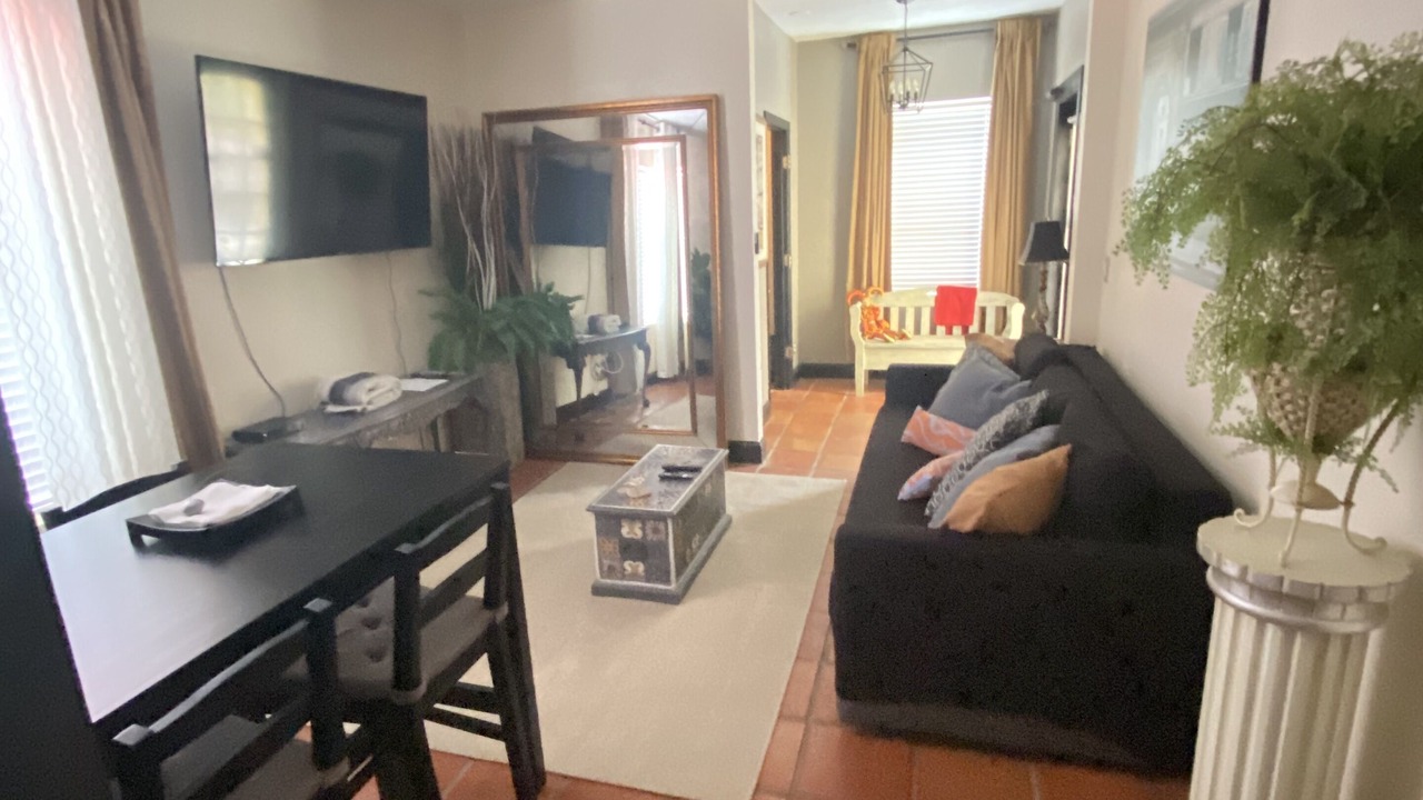Photo of Livingroom in Ybor City