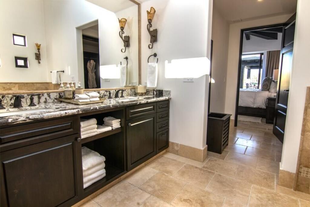 Photo of Bathroom in Huffman