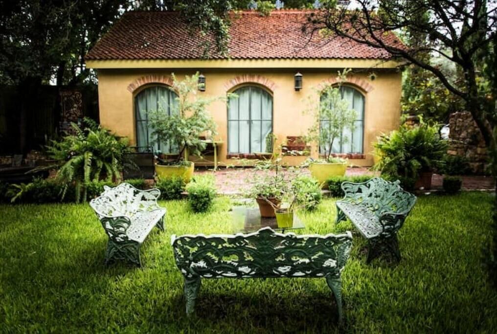 Photo of Patio Balcony in Old West Austin