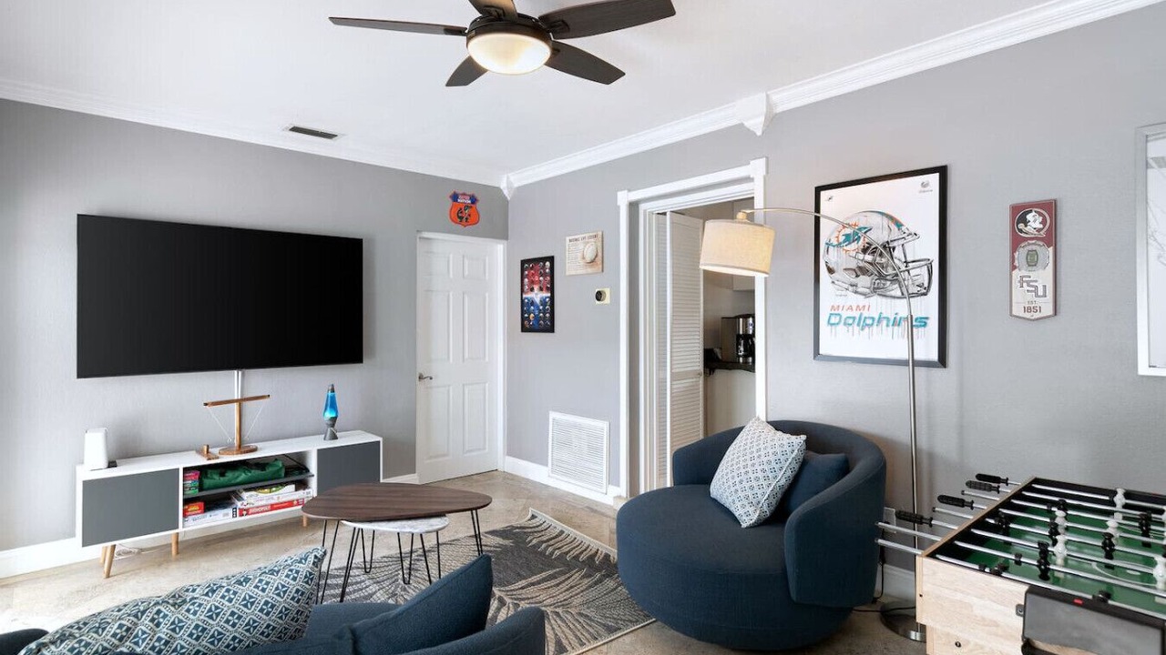 Photo of Livingroom in Coral Ridge Isles