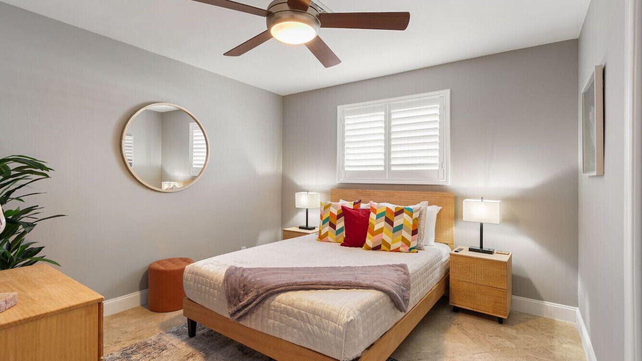 Photo of Bedroom in Coral Ridge Isles