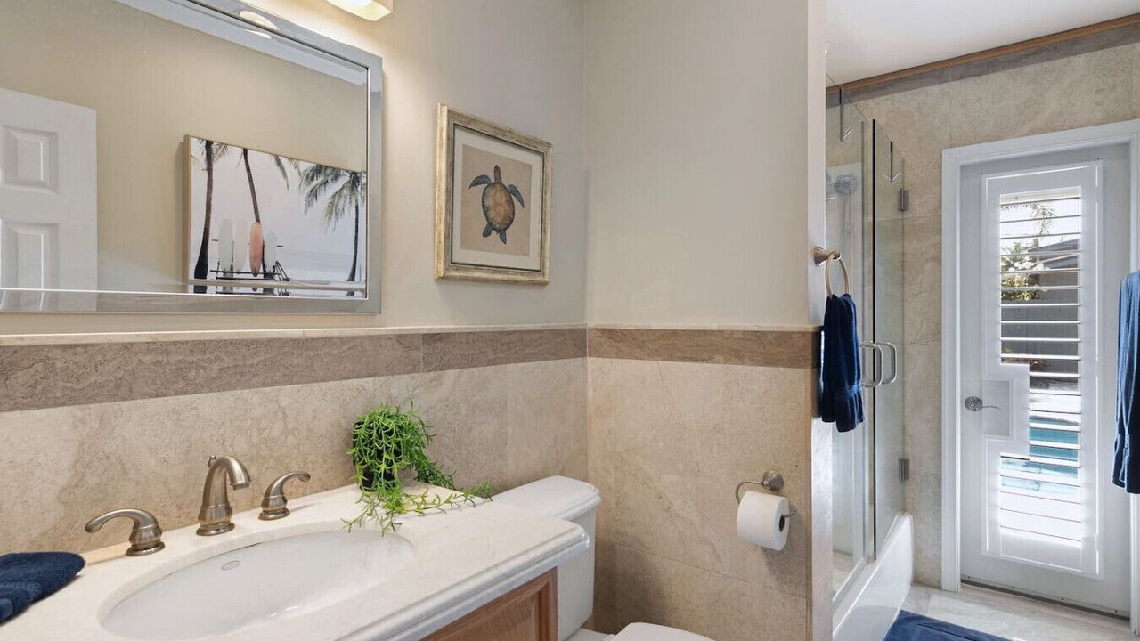 Photo of Bathroom in Coral Ridge Isles