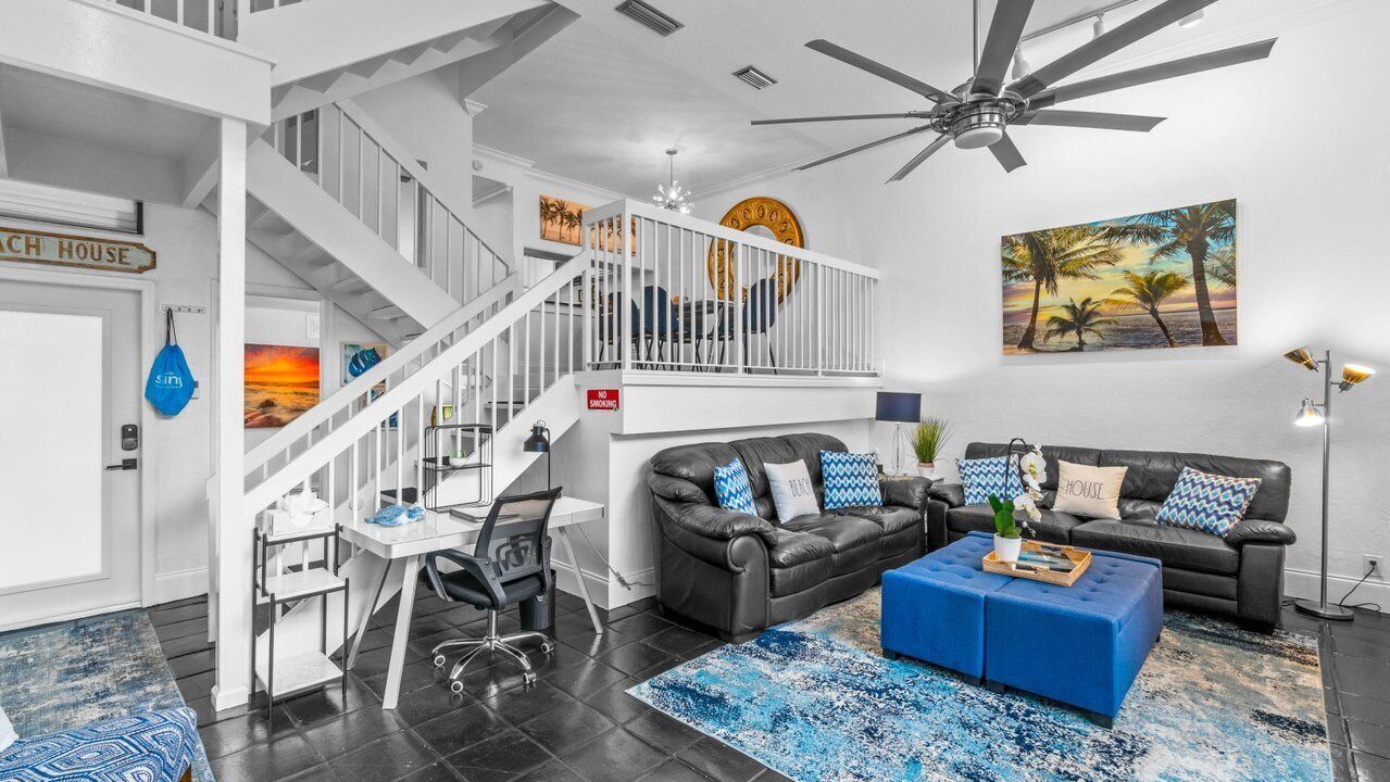 Photo of Livingroom in Deerfield Beach