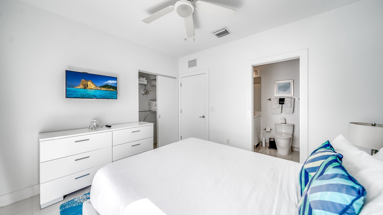 Photo of Bedroom in Pompano Beach