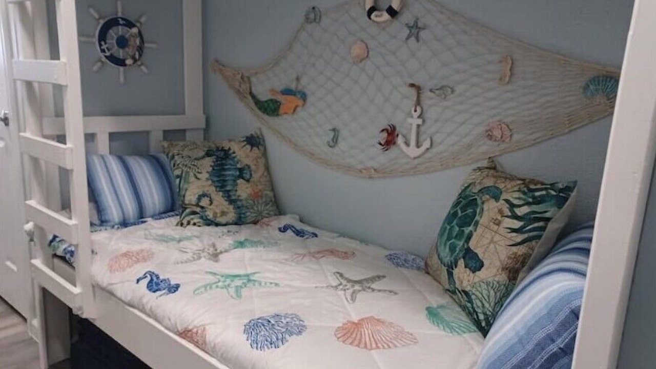 Photo of Bedroom in Galveston