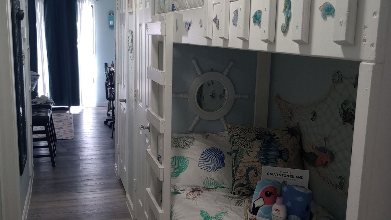 Photo of Bedroom in Galveston