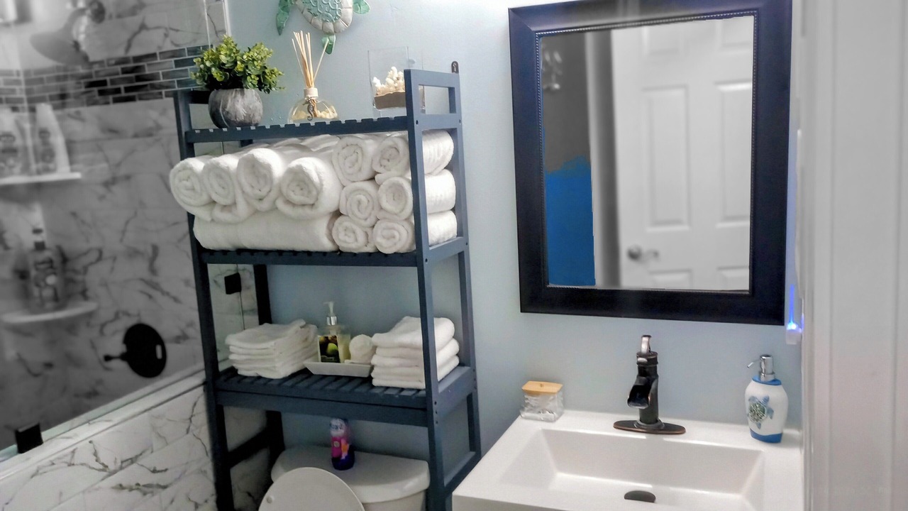 Photo of Bathroom in Galveston