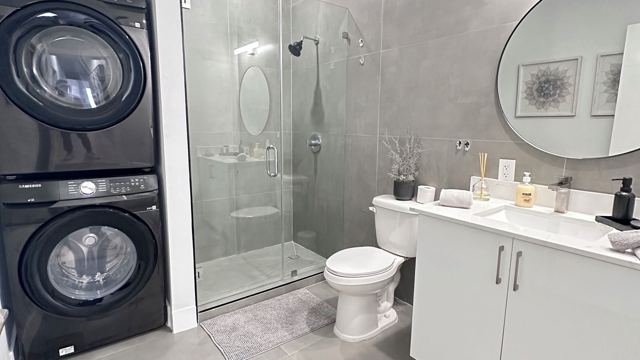 Photo of Bathroom in East Little Havana