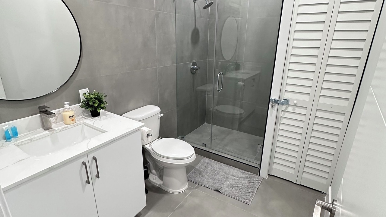Photo of Bathroom in East Little Havana