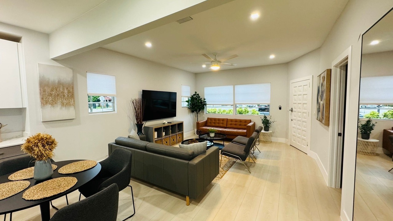 Photo of Livingroom in East Little Havana