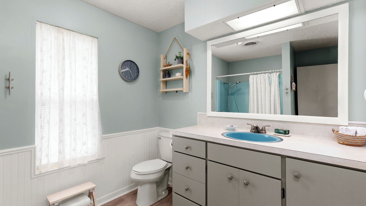 Photo of Bathroom in Port Mansfield