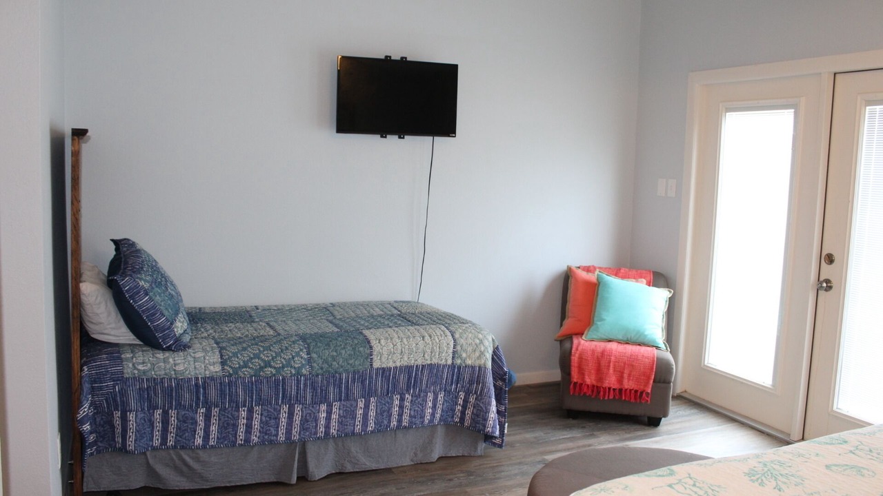 Photo of Bedroom in Port Mansfield