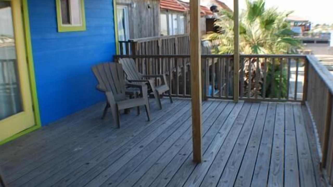 Photo of Patio Balcony in Port Mansfield