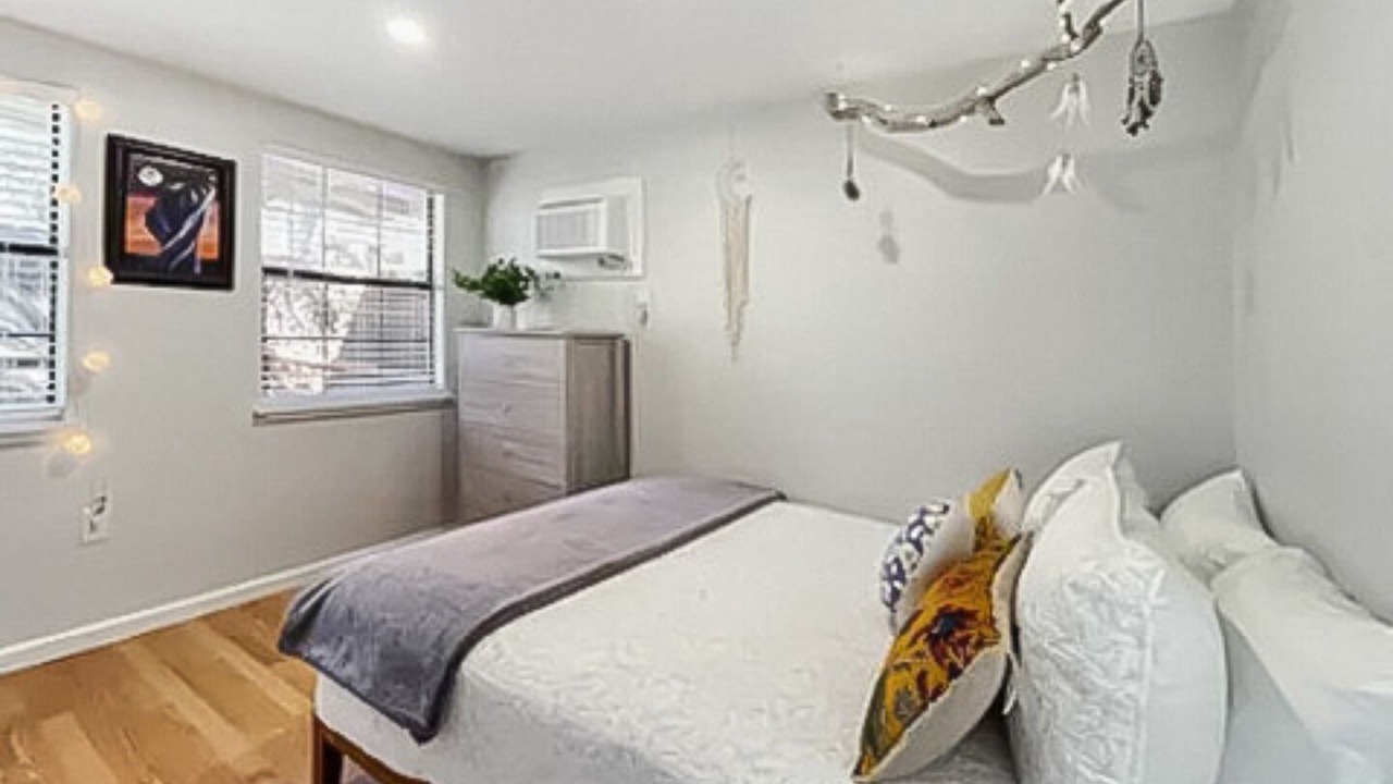 Photo of Bedroom in Canyon Lake
