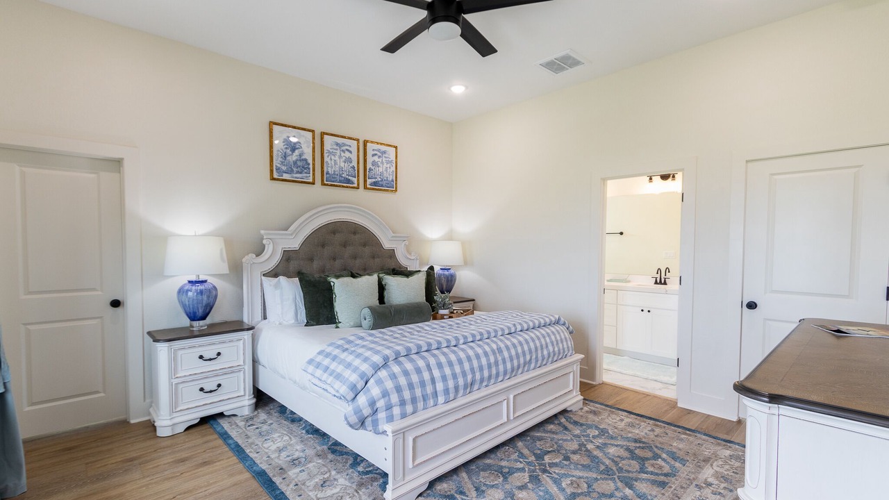 Photo of Bedroom in Crash Boat Basin