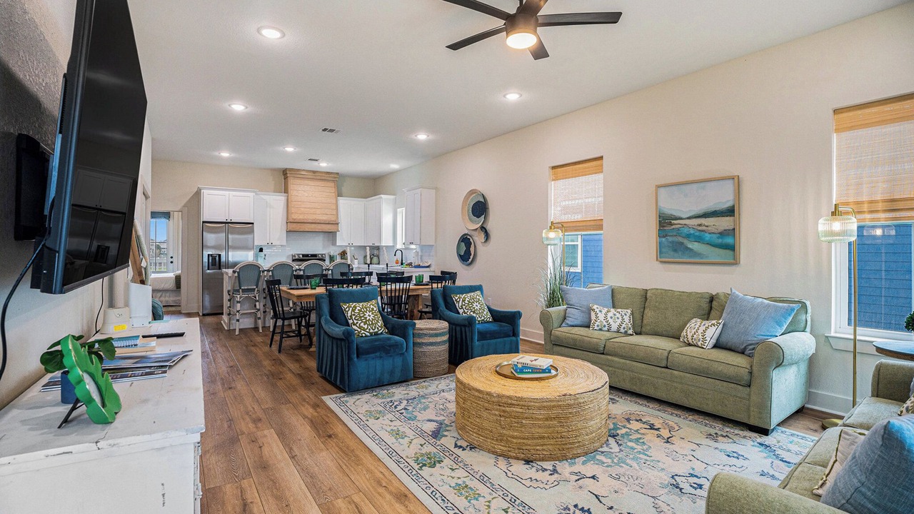 Photo of Livingroom in Crash Boat Basin