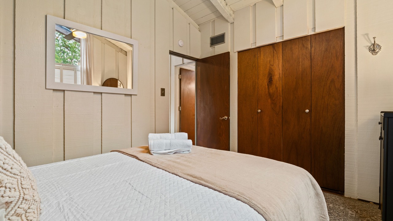 Photo of Bedroom in Pottsboro