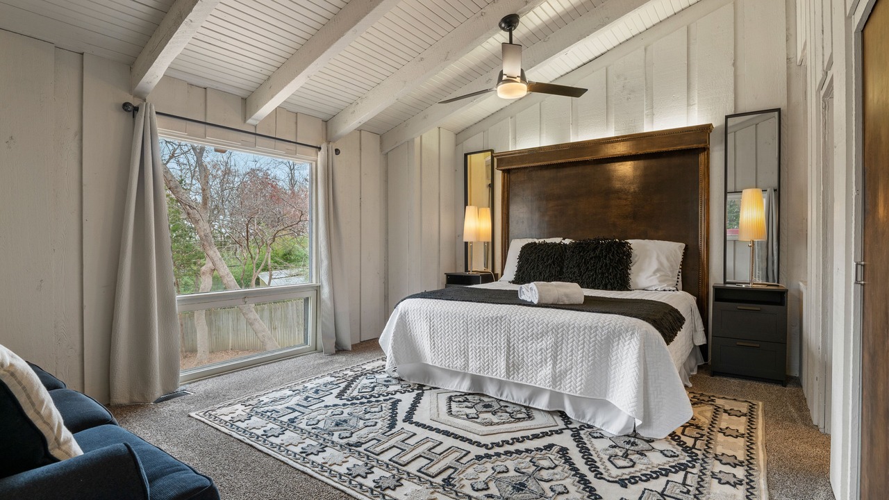 Photo of Bedroom in Pottsboro