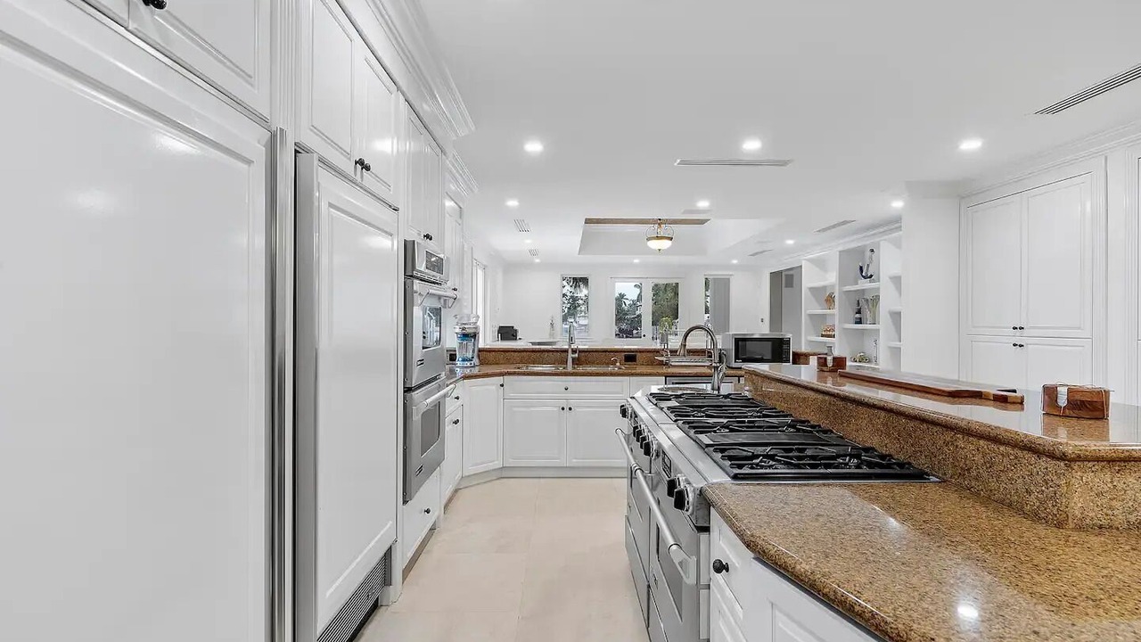 Photo of Kitchen in Riviera Isles