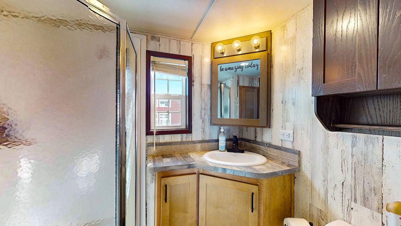 Photo of Bathroom in Park County