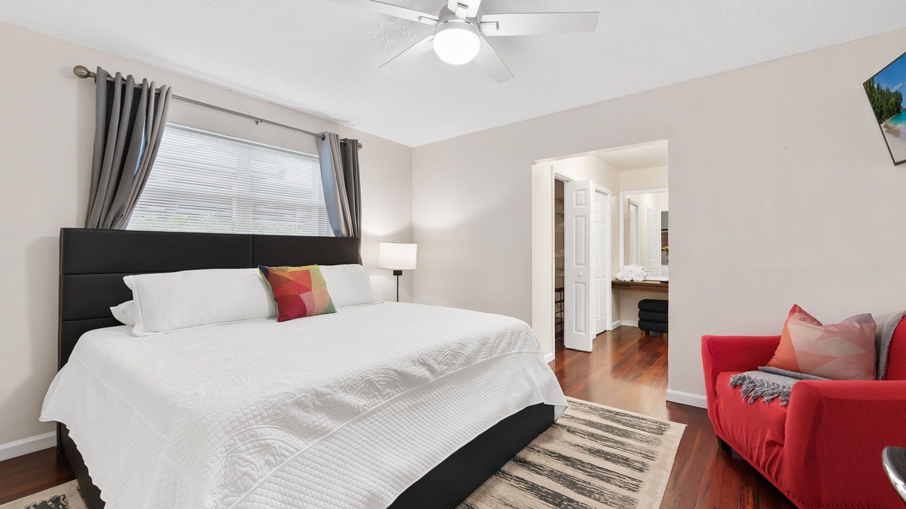Photo of Bedroom in Miramar