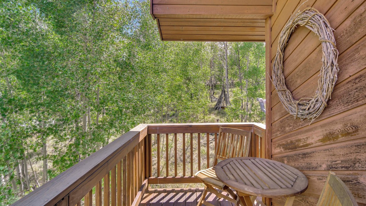 Photo of Patio Balcony in Indian Mountain