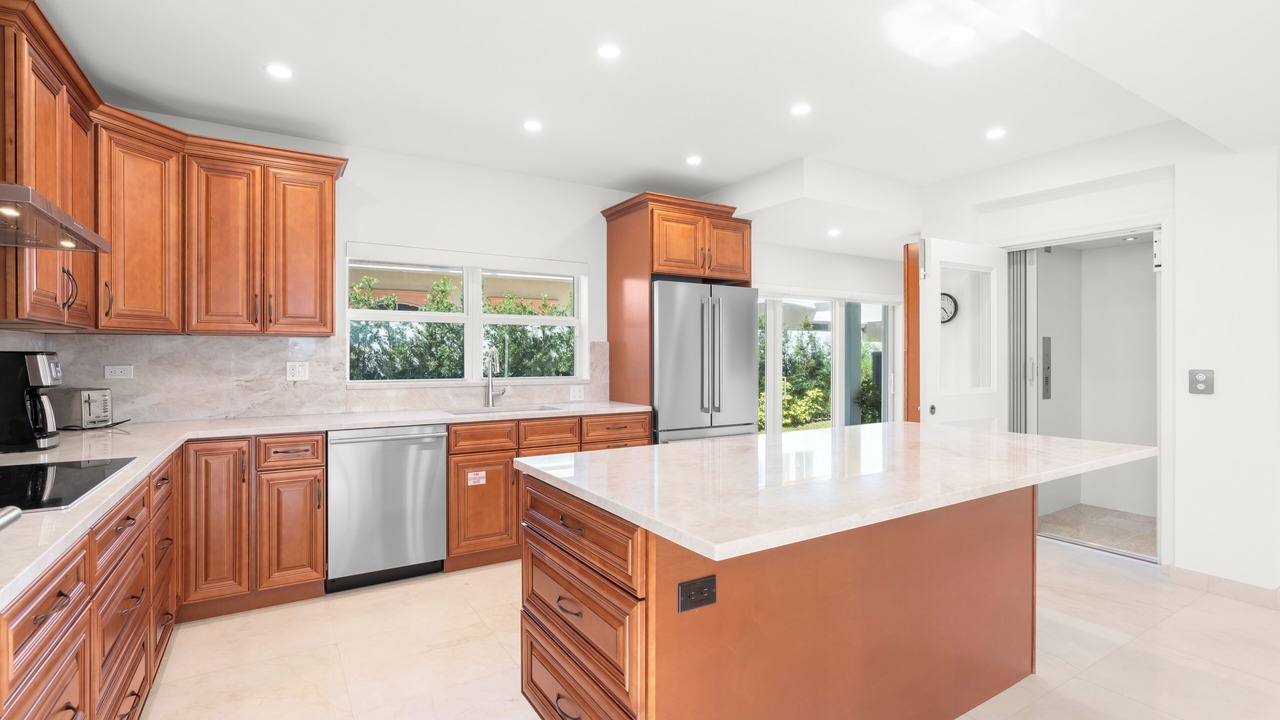 Photo of Kitchen in Birch Park Finger Streets
