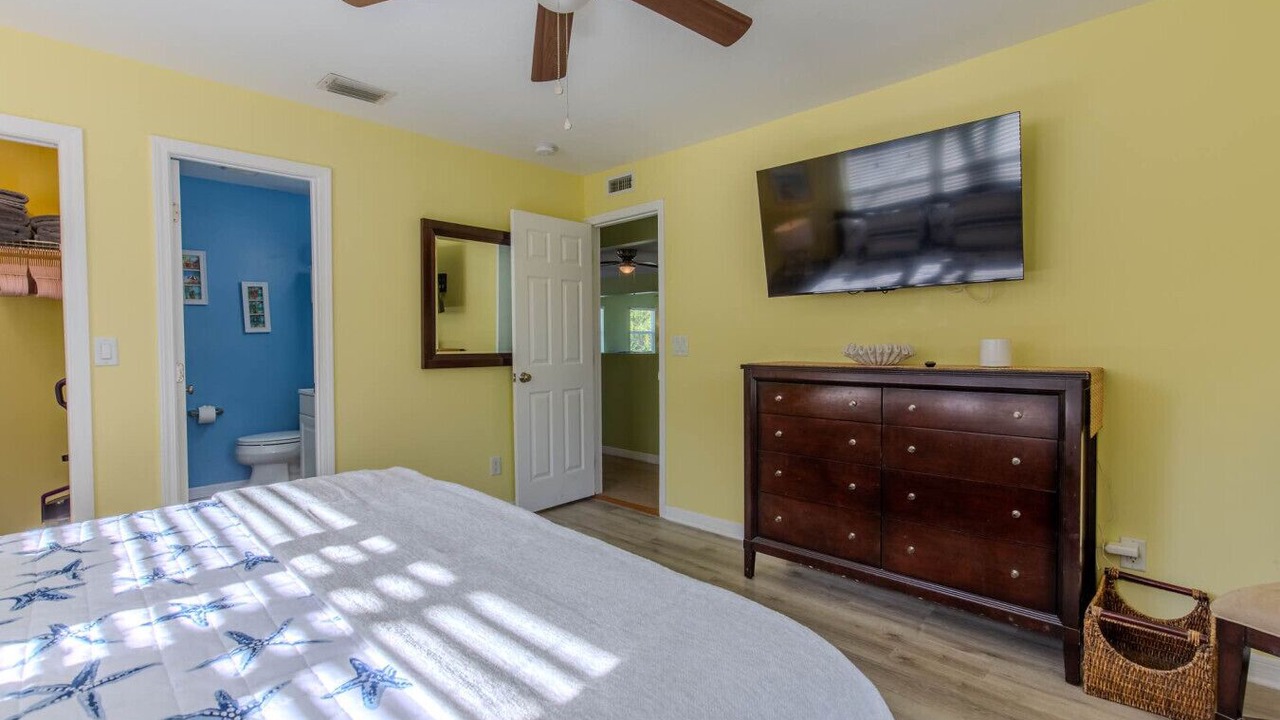 Photo of Bedroom in Jose's Hideaway