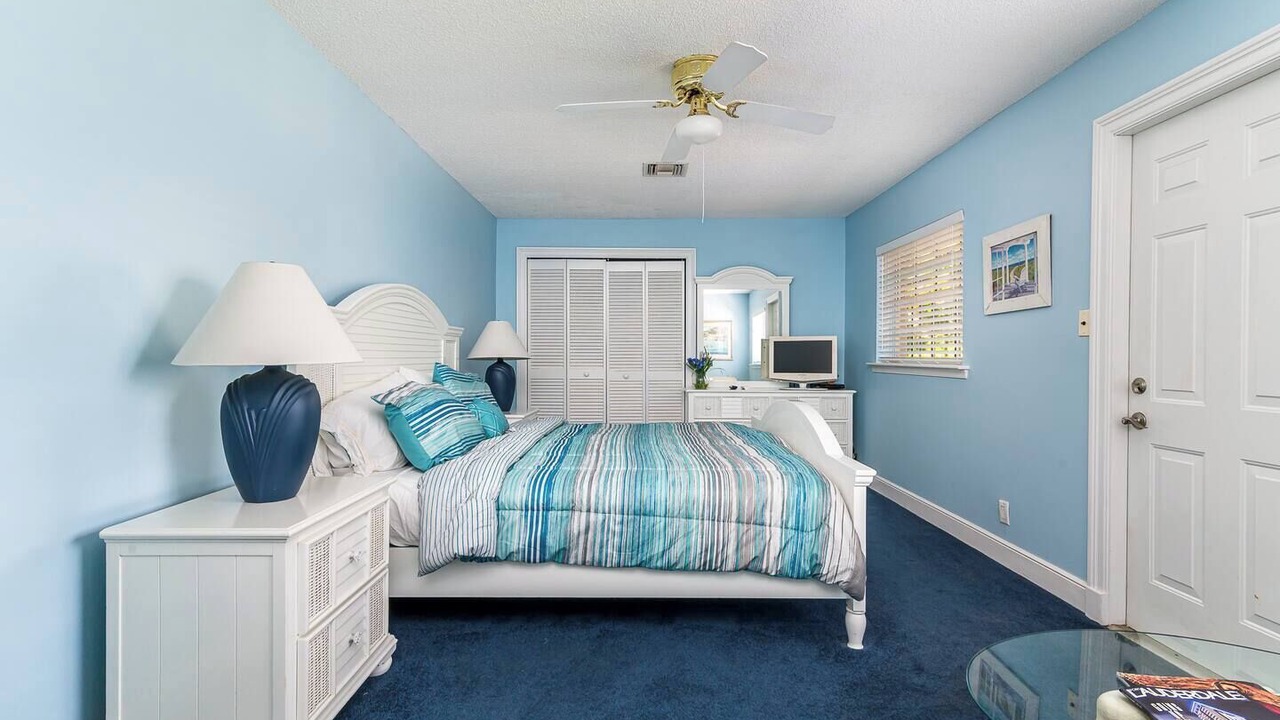Photo of Bedroom in Galt Mile