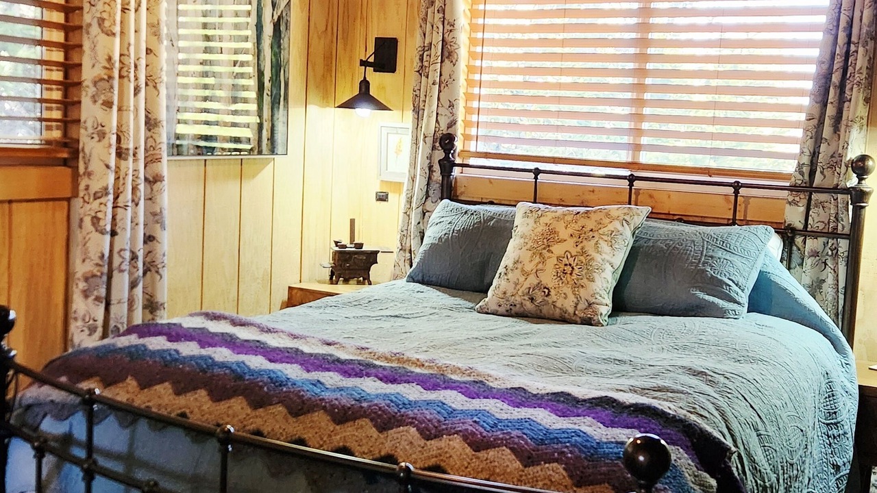 Photo of Bedroom in Hartsel