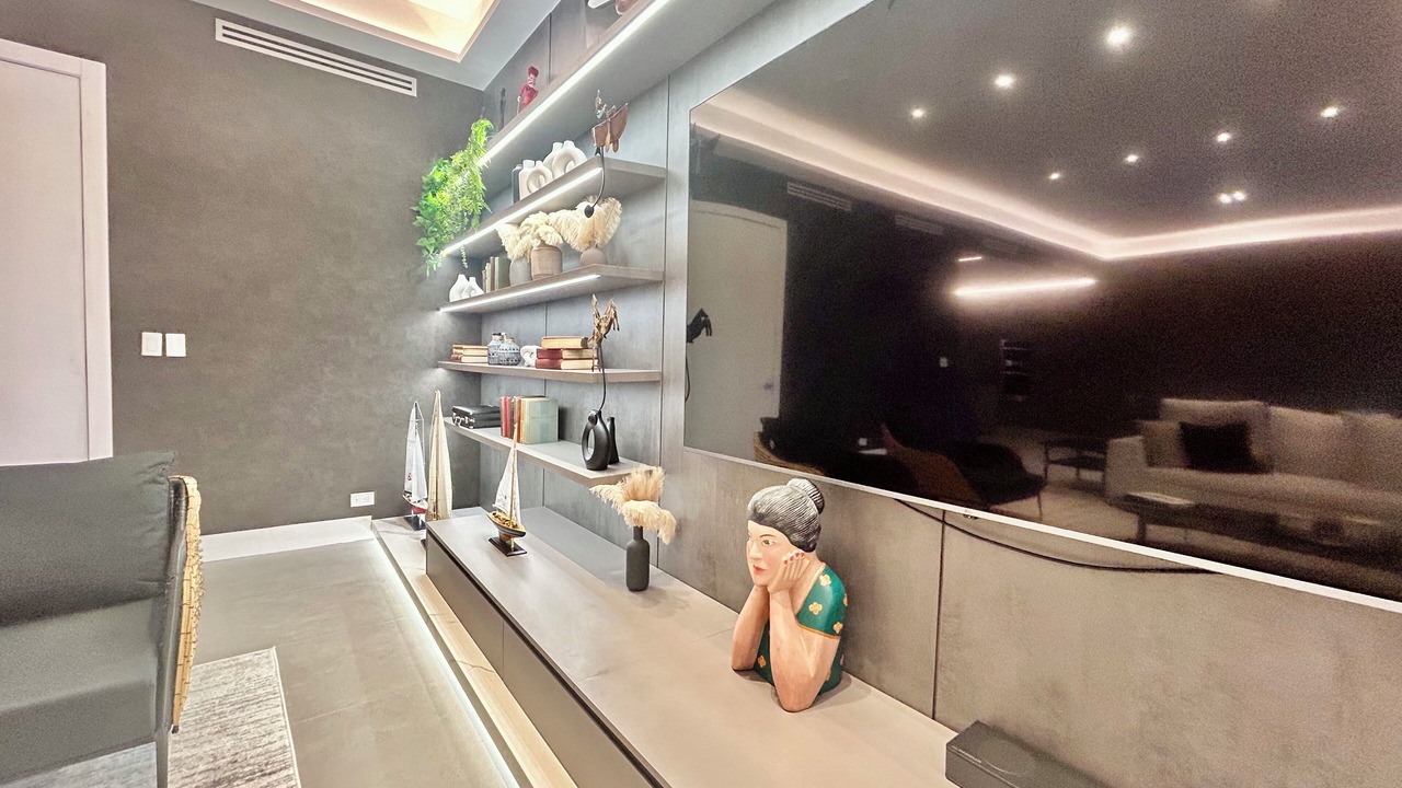 Photo of Livingroom in Hollywood South Central Beach