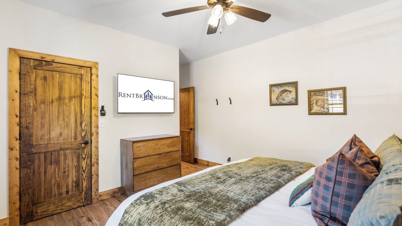 Photo of Bedroom in Branson