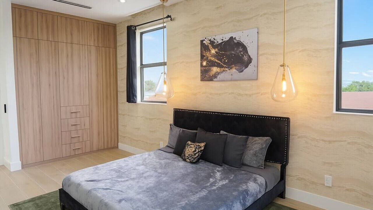 Photo of Bedroom in Harbordale