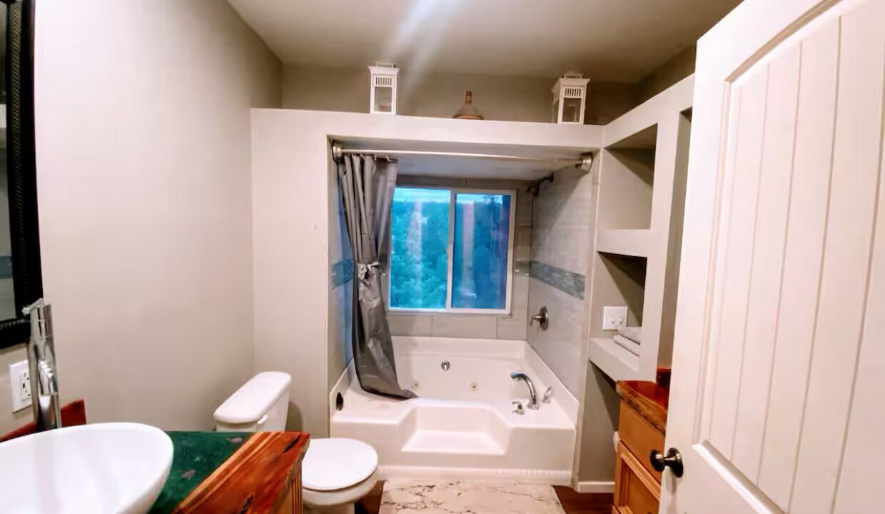 Photo of Bathroom in Cotopaxi