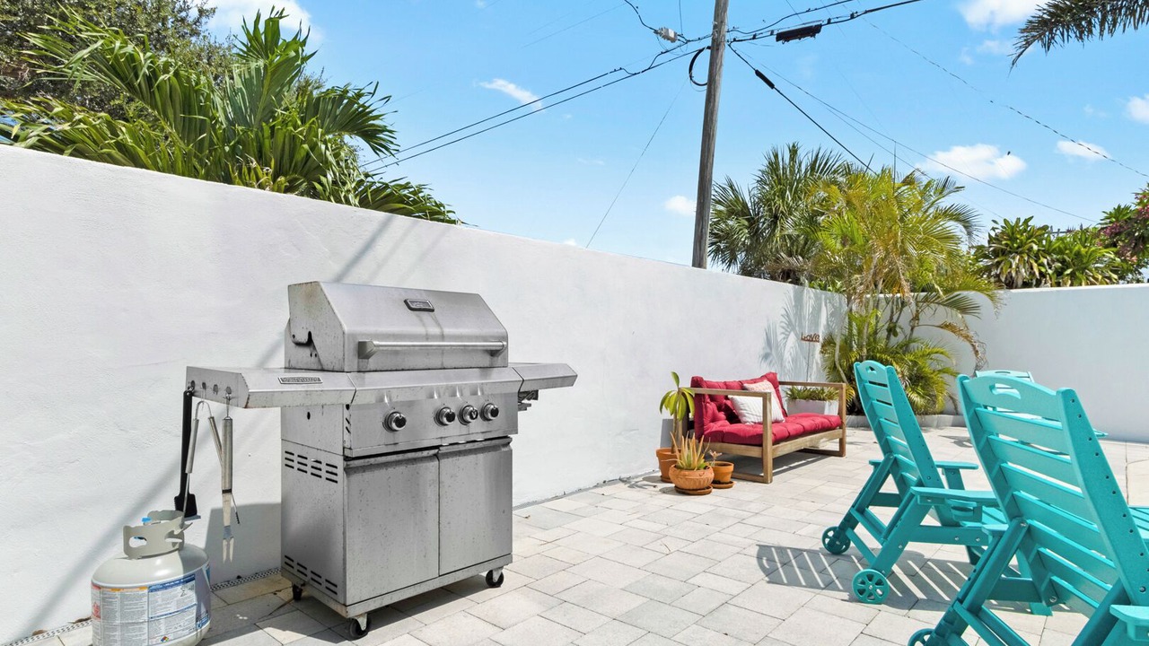 Photo of Patio Balcony in Seacoast Shores
