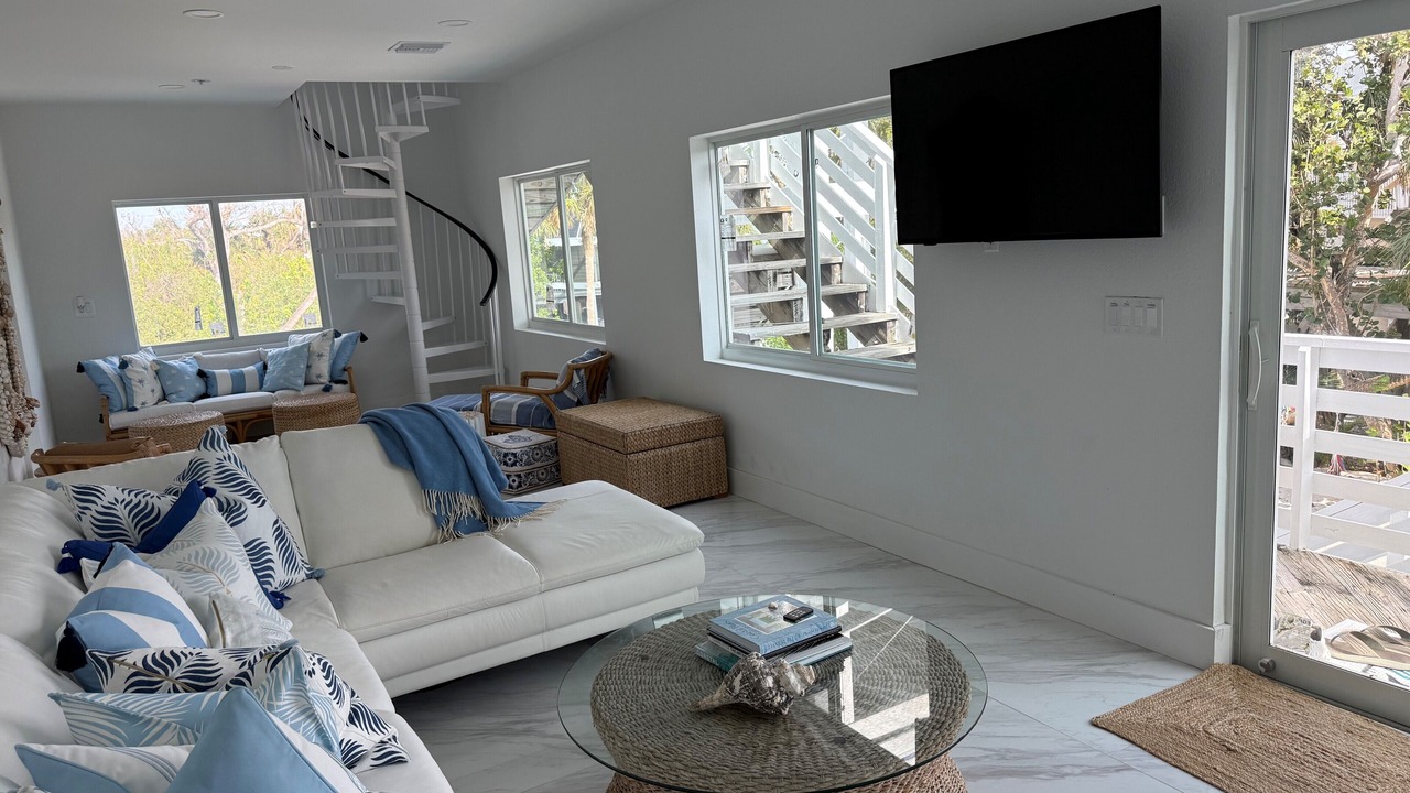 Photo of Livingroom in Jose's Hideaway